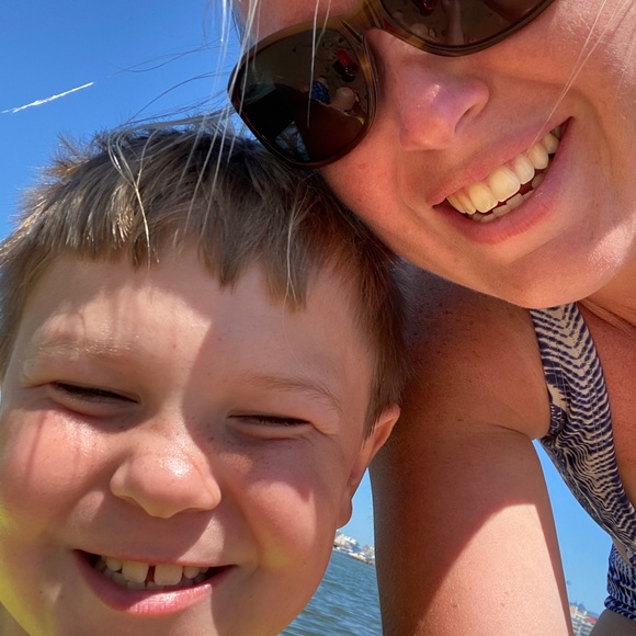 Meet your Posher, Carly - Picture 1 of 1